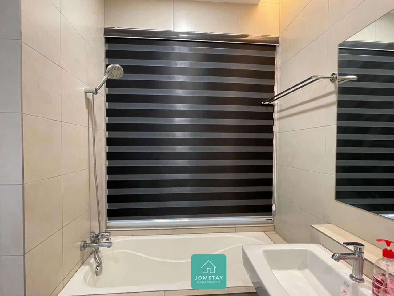 Jomstay Octagon Palm Suites Ipoh Ngoại thất bức ảnh